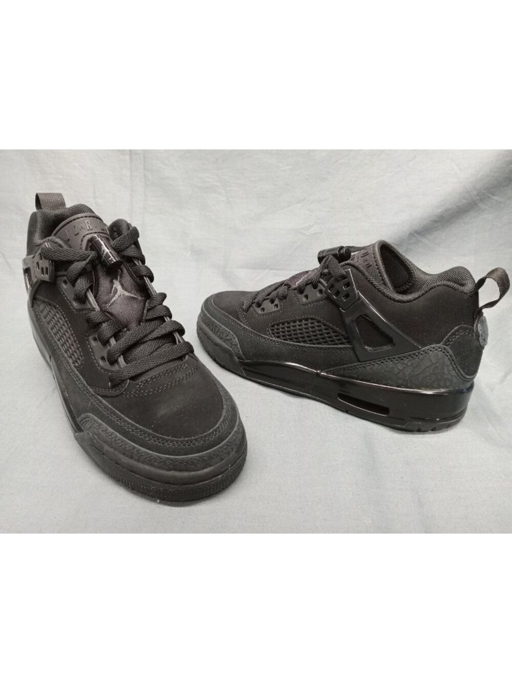 Nike Boys Jordan Spizike Low (GS) Sneakers Black Anthracite Size 4 NEW NO BOX!